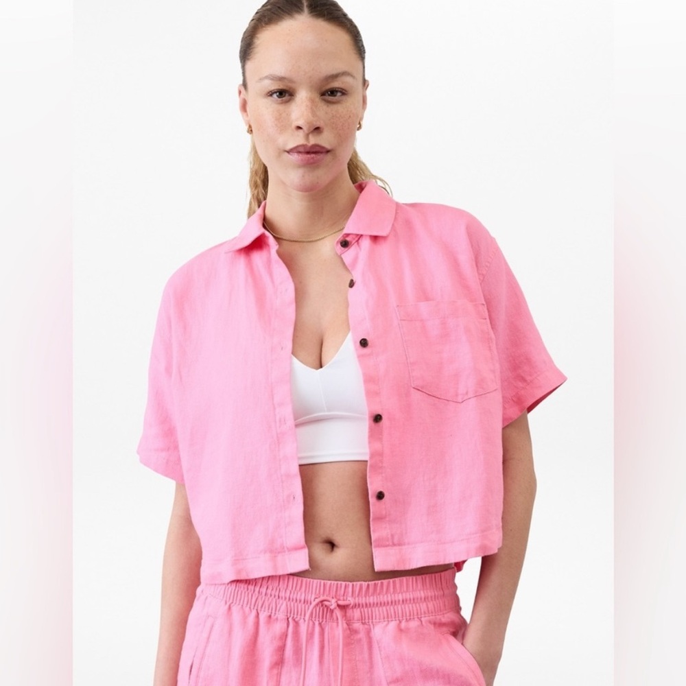 Athleta Retreat Linen Short Sleeve shirt size S bubblegum pink